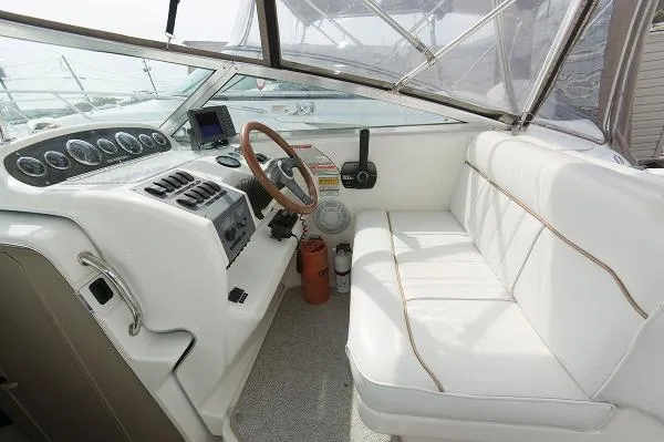 Slide: The Image of Sea Ray 250 Sundancer 1998 - 3
