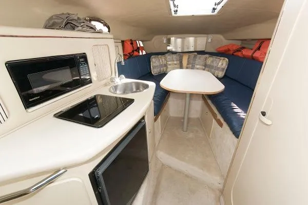 Slide: The Image of Sea Ray 250 Sundancer 1998 - 7