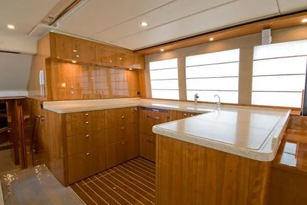 Slide: The Image of Riviera FLYBRIDGE CONVERTIBLE 2007 - 10