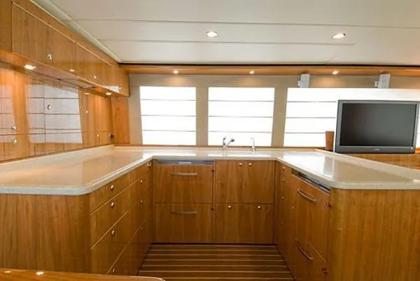 Slide: The Image of Riviera FLYBRIDGE CONVERTIBLE 2007 - 11