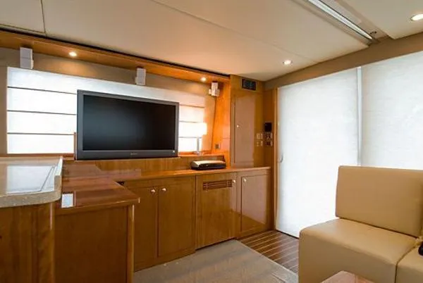 Slide: The Image of Riviera FLYBRIDGE CONVERTIBLE 2007 - 5
