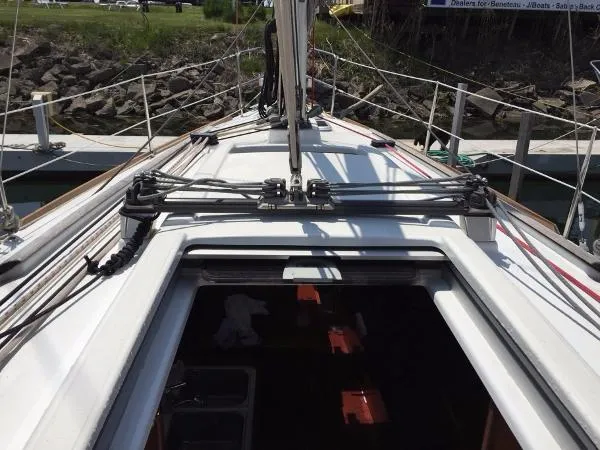 Slide: The Image of Beneteau Oceanis 31 2012 - 4