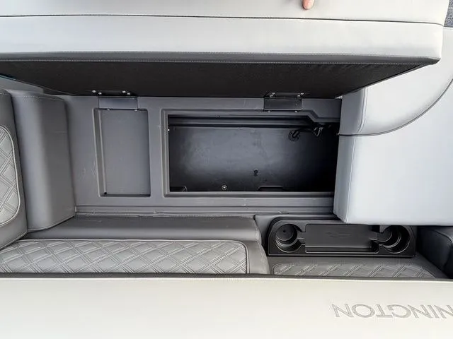 Slide: The Image of Bennington S Swingback 23 SSB-D 2026 - 15