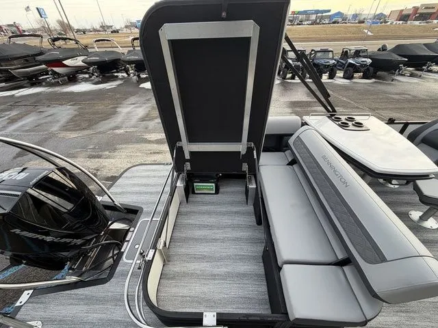 Slide: The Image of Bennington S Swingback 23 SSB-D 2026 - 35