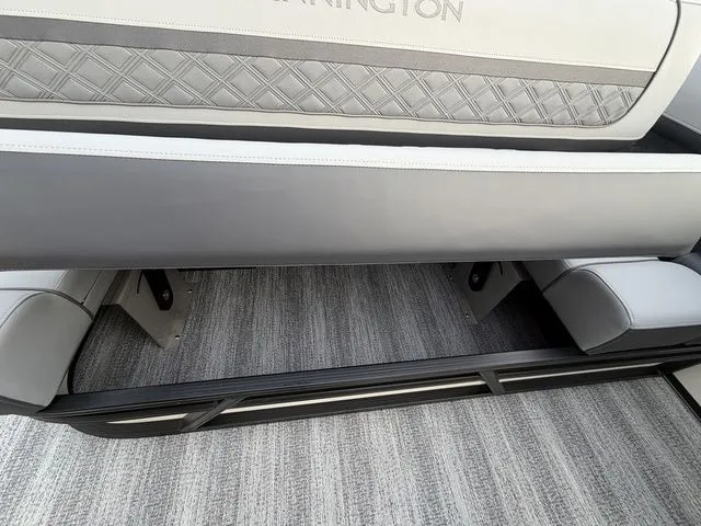 Slide: The Image of Bennington S Swingback 23 SSB-D 2026 - 36