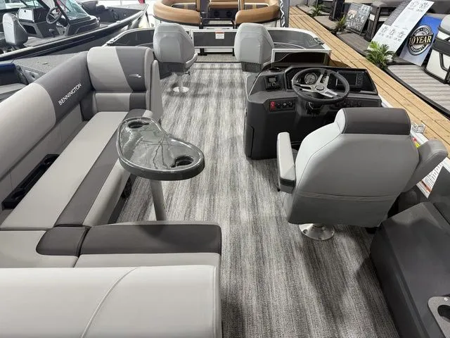 Slide: The Image of Bennington 22SF TriToon Pontoon 2026 - 4