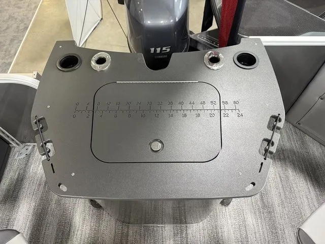 Slide: The Image of Bennington 22SF TriToon Pontoon 2026 - 9