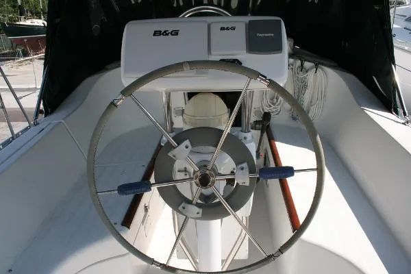Slide: The Image of Beneteau Oceanis 321 1997 - 10