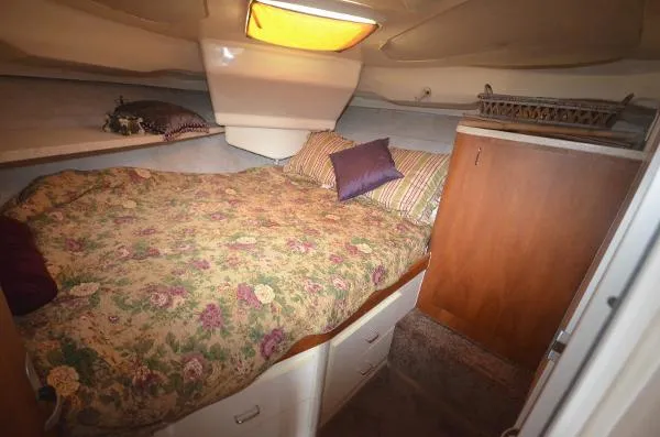 Slide: The Image of Mainship 34 Motoryacht 1998 - 7