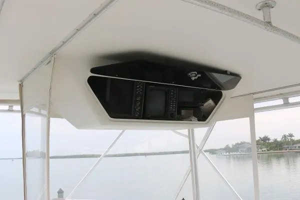 Slide: The Image of Torres 43 Convertible 1996 - 6