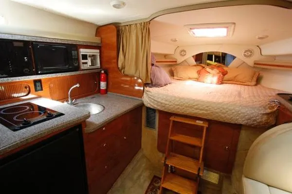 Slide: The Image of Rinker 342 Fiesta Vee 2004 - 1