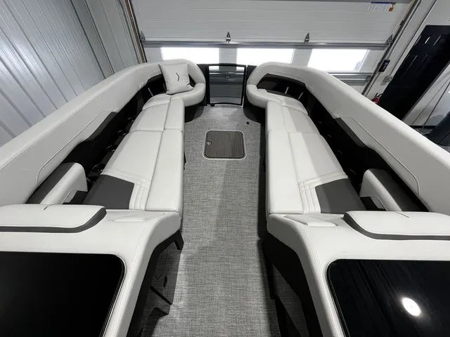 Slide: The Image of Flamingo Rove 24' 2026 - 19