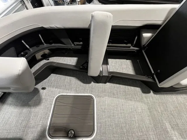 Slide: The Image of Flamingo Rove 24' 2026 - 22