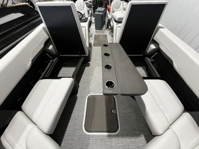 Slide: The Image of Flamingo Rove 24' 2026 - 24