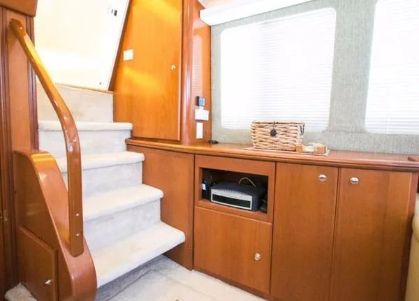 Slide: The Image of Silverton 43 Motor Yacht 2004 - 2