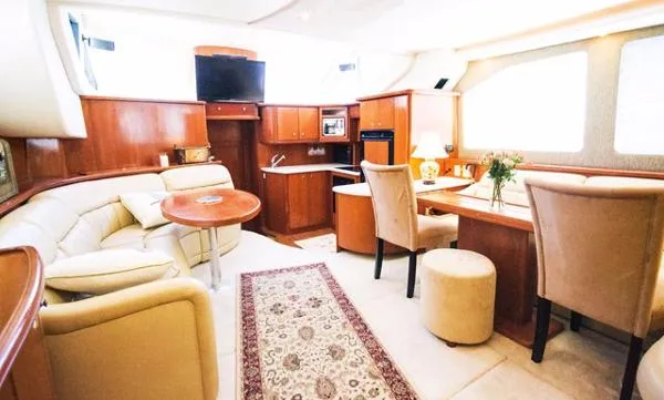 Slide: The Image of Silverton 43 Motor Yacht 2004 - 7