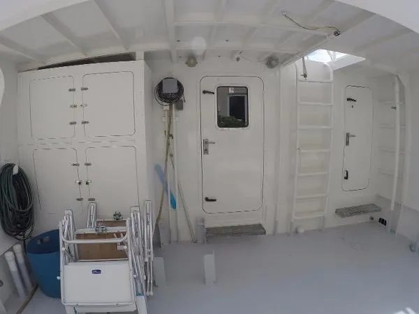 Slide: The Image of Custom Pilothouse/Trawler 2000 - 9