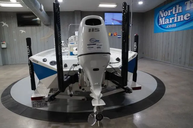 Slide: The Image of Excel Bay Pro Elite 183 2024 - 10