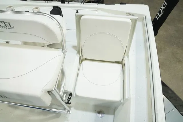 Slide: The Image of Excel Bay Pro Elite 183 2024 - 21