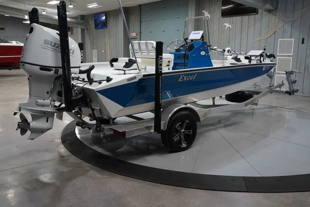 Slide: The Image of Excel Bay Pro Elite 183 2024 - 9