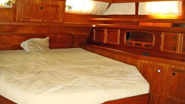 Slide: The Image of Nauticat Pilothouse 2002 - 10