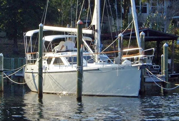 Slide: The Image of Nauticat Pilothouse 2002 - 3