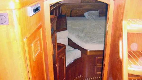 Slide: The Image of Nauticat Pilothouse 2002 - 9