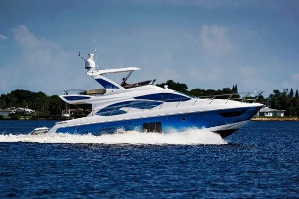 Slide: The Image of Azimut Flybridge 2016 - 0