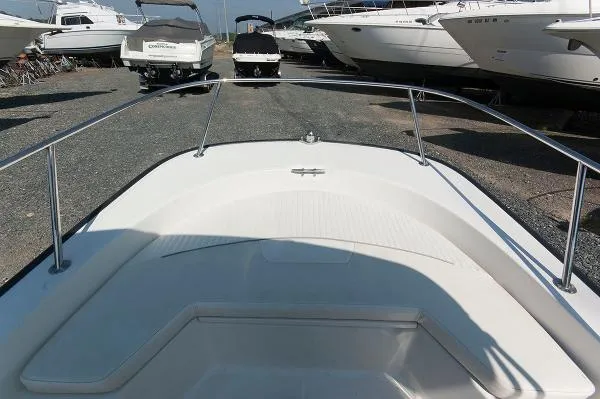 Slide: The Image of Boston Whaler 170 Montauk 2008 - 10