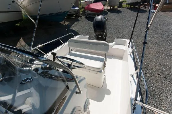 Slide: The Image of Boston Whaler 170 Montauk 2008 - 8