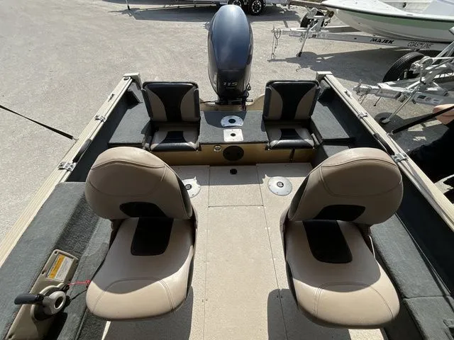 Slide: The Image of G3 V172F/S 2012 - 11