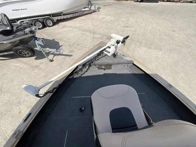 Slide: The Image of G3 V172F/S 2012 - 13