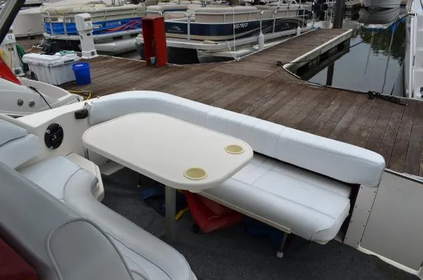 Slide: The Image of Sea Ray Sundancer 1995 - 6