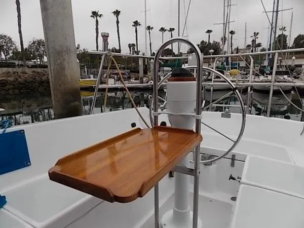 Slide: The Image of Catalina Sloop 1979 - 3