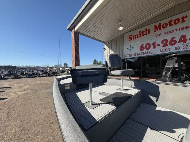 Slide: The Image of War Eagle 961 Blackhawk 2026 - 8