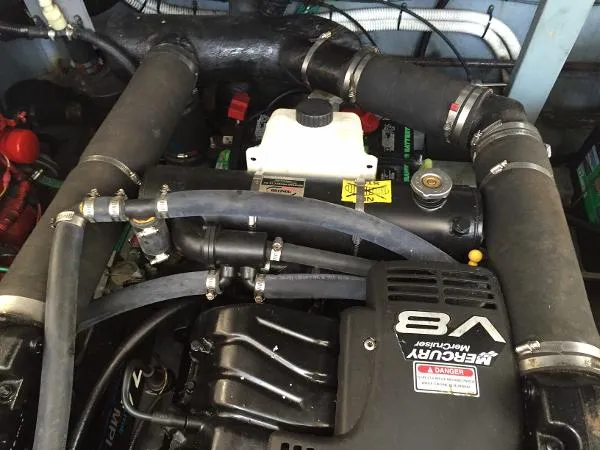 Slide: The Image of Sea Ray 340 Sundancer -2014 7.4 FWC Engines 2000 - 11