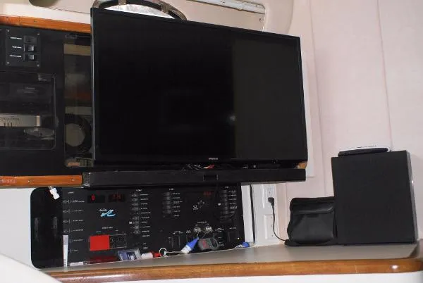 Slide: The Image of Sea Ray Freshwater 500 Sundancer with Lift 1995 - 7