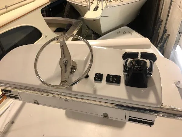 Slide: The Image of Rybo Runner 30 Center Console 2018 - 6