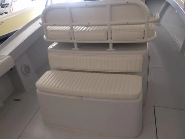 Slide: The Image of Rybo Runner 30 Center Console 2018 - 8