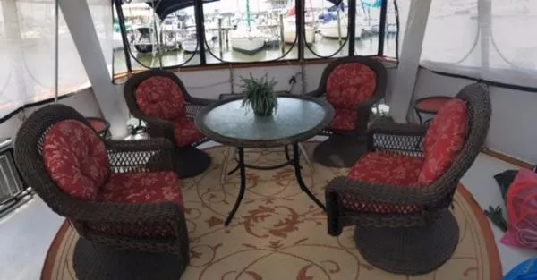 Slide: The Image of Gulfstar 44 Motor Yacht 1980 - 3