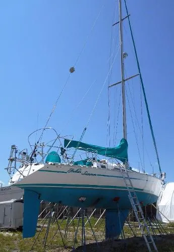 Slide: The Image of Beneteau First 41.7 1983 - 1