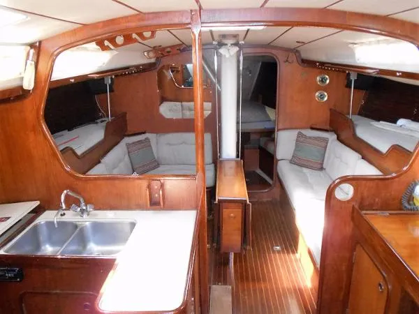 Slide: The Image of Beneteau First 41.7 1983 - 7