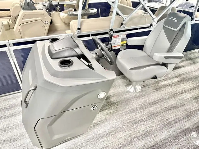 Slide: The Image of Bennington S Fish 22 SF 2025 - 11