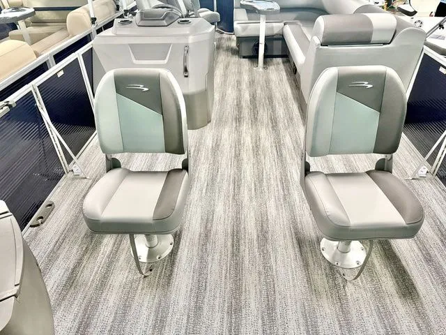 Slide: The Image of Bennington S Fish 22 SF 2025 - 12