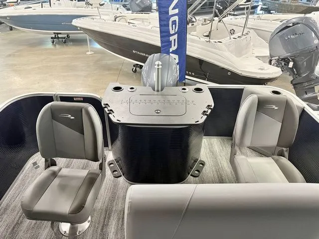 Slide: The Image of Bennington S Fish 22 SF 2025 - 8