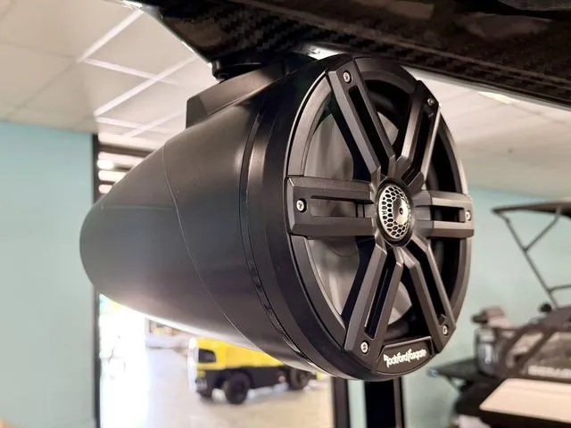 Slide: The Image of Bennington M Swingback 24 MSB 2026 - 17