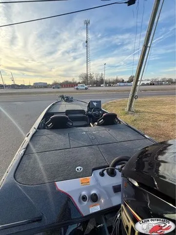 Slide: The Image of Skeeter ZXE21 2026 - 10