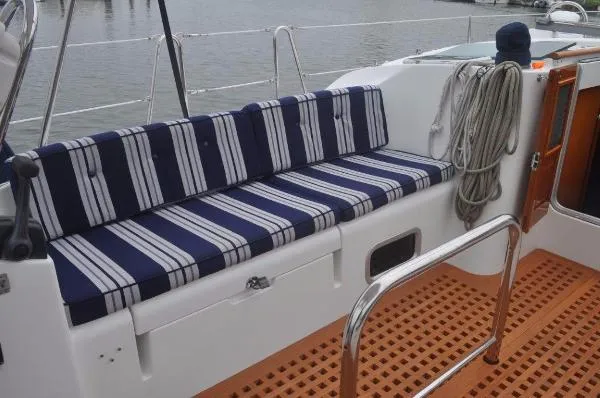 Slide: The Image of Beneteau 473 2001 - 7