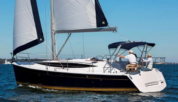 Slide: The Image of Hunter 37 In Stock 2016 - 1