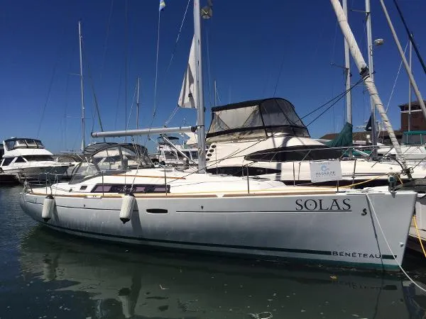 Slide: The Image of Beneteau Oceanis 37 2012 - 0